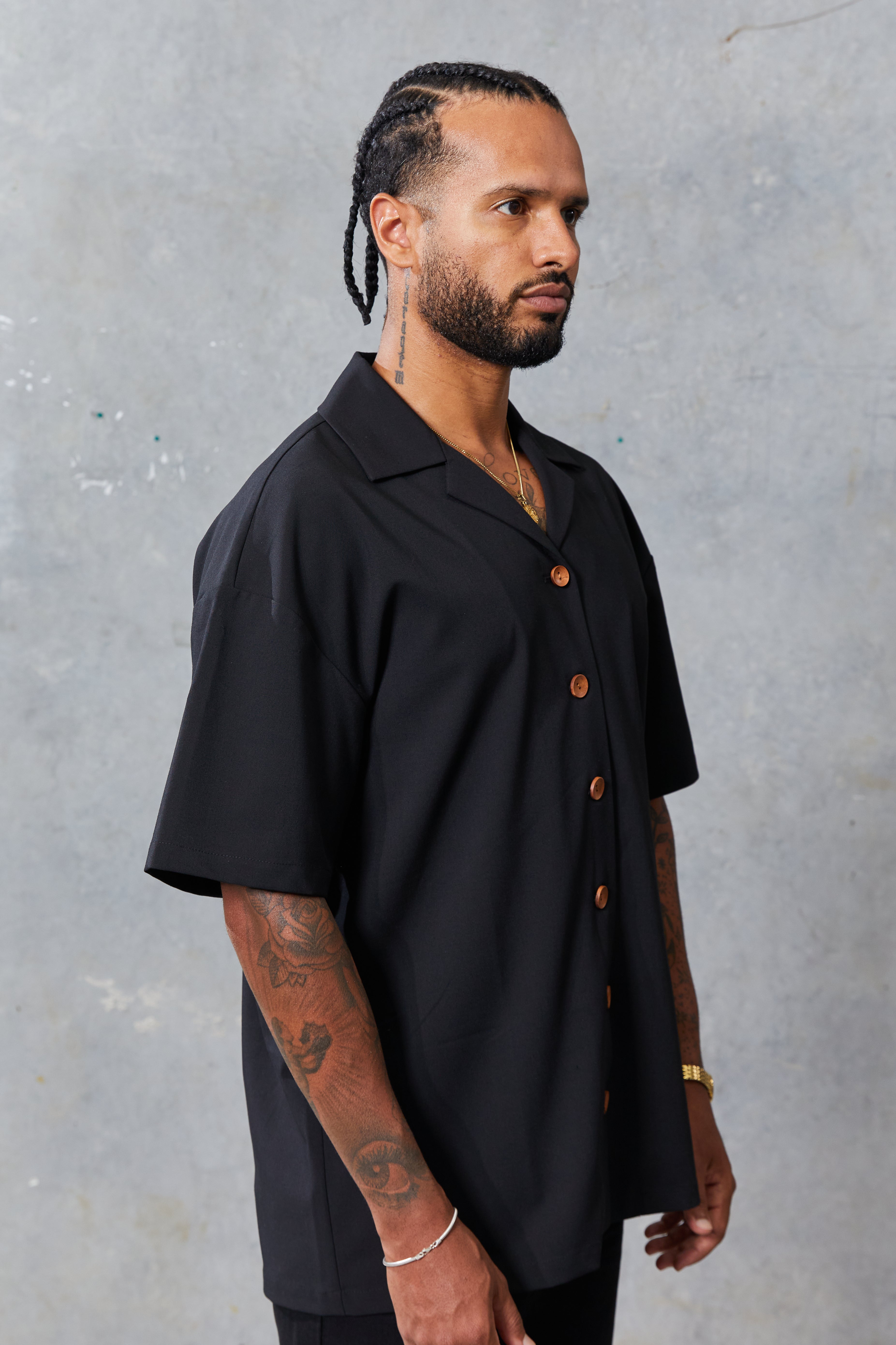 Jon Button Up Black