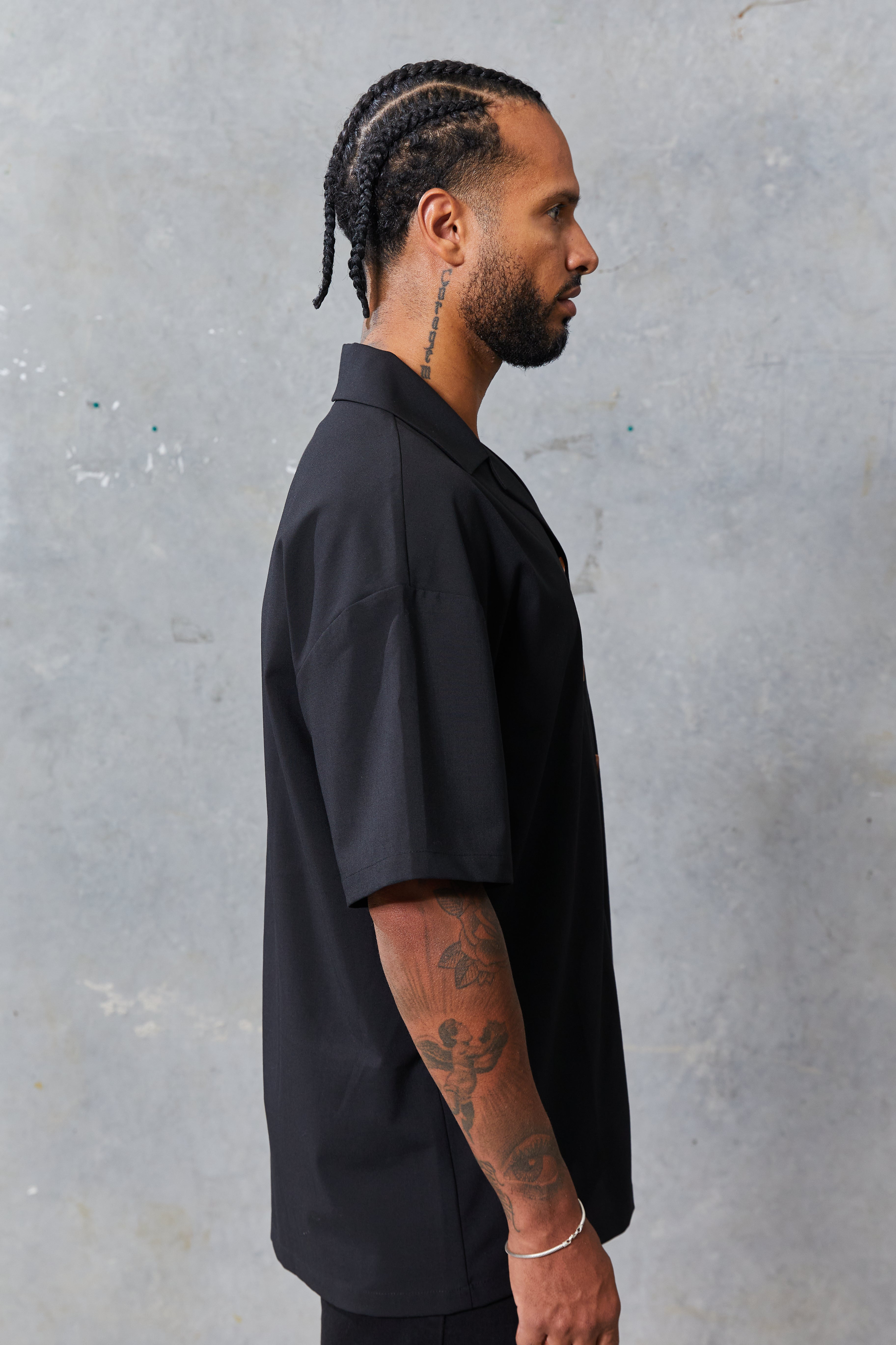 Jon Button Up Black